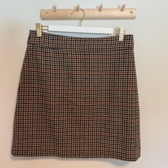 J. Crew Dresses & Skirts - J. Crew Houndstooth Skirt